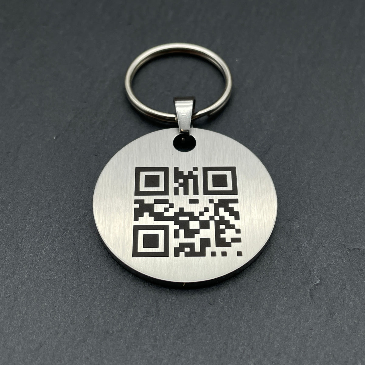 QR CODE Schlüsselanhänger Rund D30 aus Edelstahl - Personalisierbar - Wiens3d