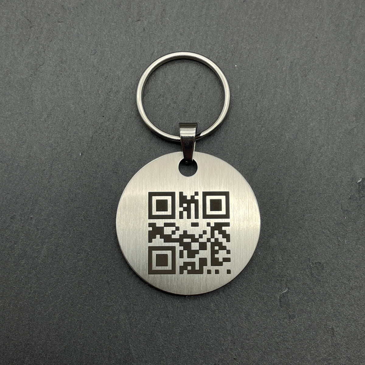 QR CODE Schlüsselanhänger Rund D30 aus Edelstahl - Personalisierbar - Wiens3d